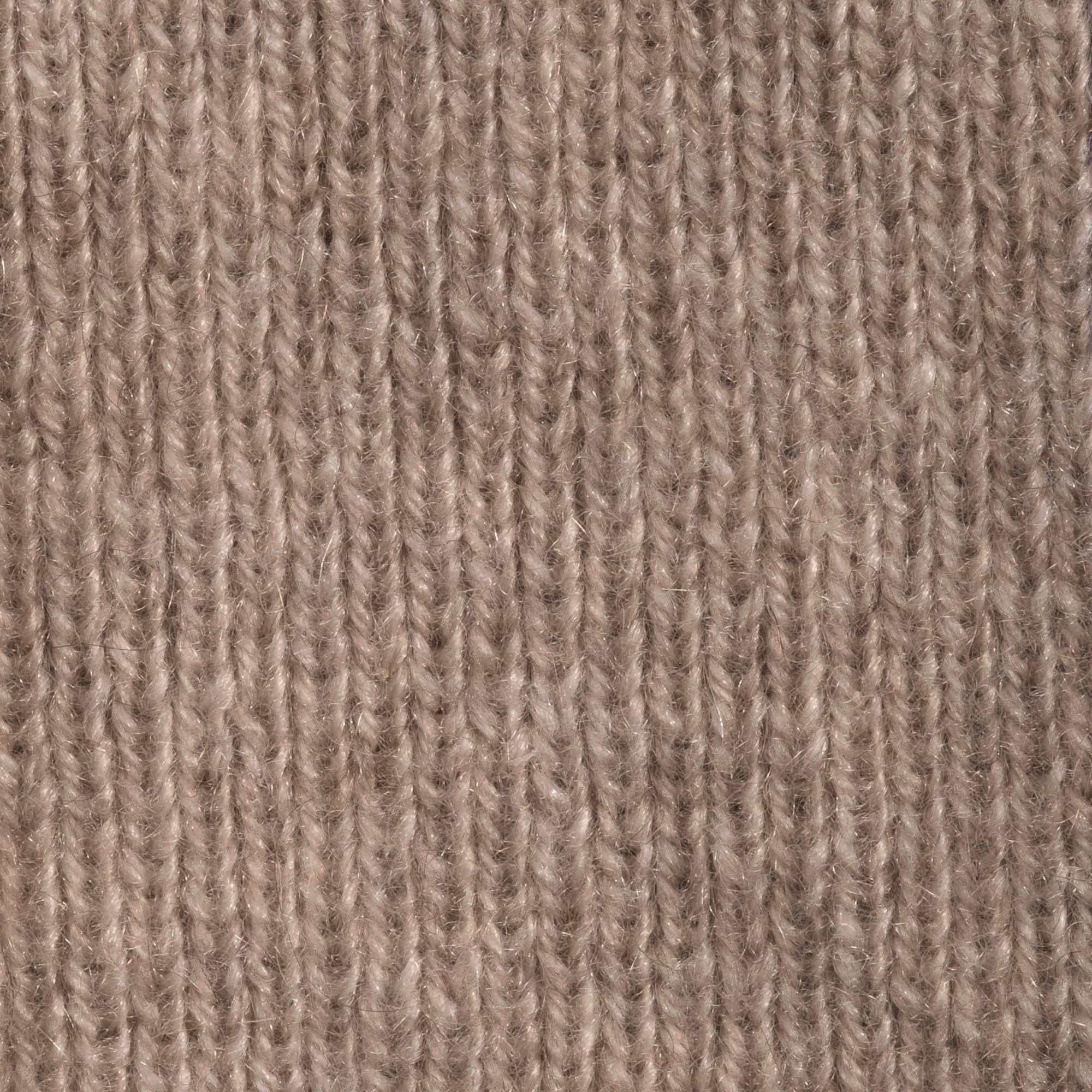 Adele Cashmere Cable Hat II - 3 Ply