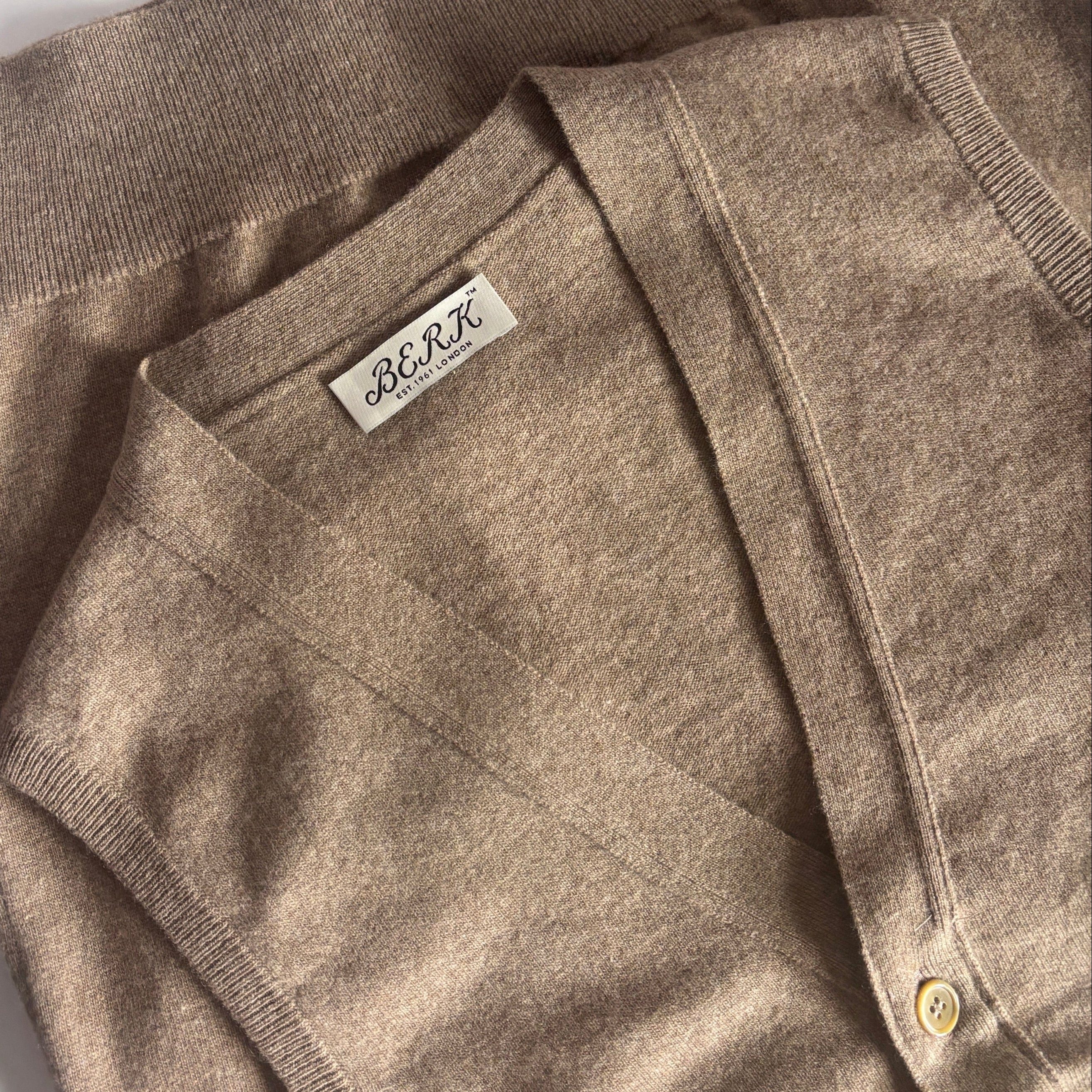 Pullman Cashmere Vest 1 Ply