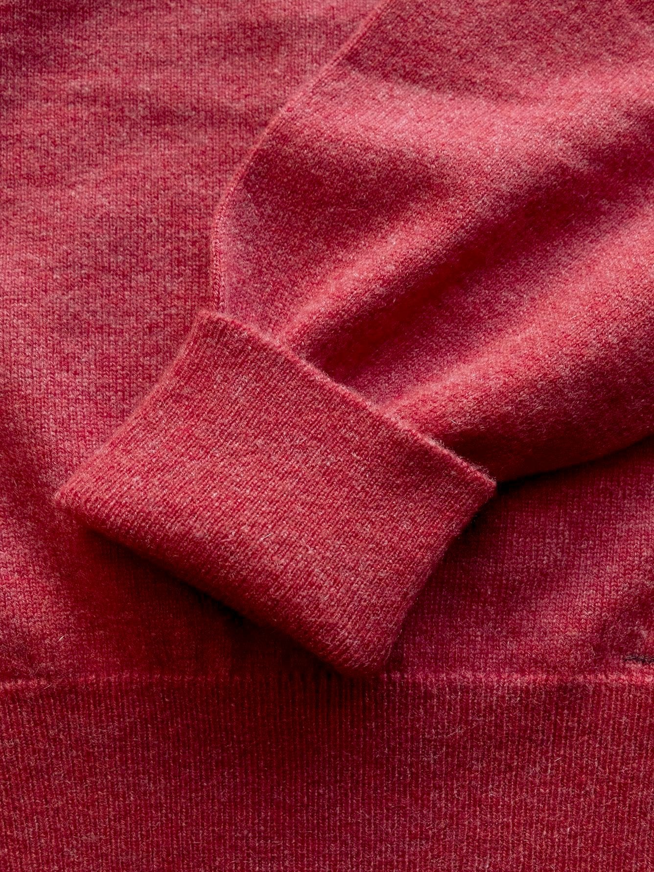Pullman Cashmere Vee Neck 1-Ply