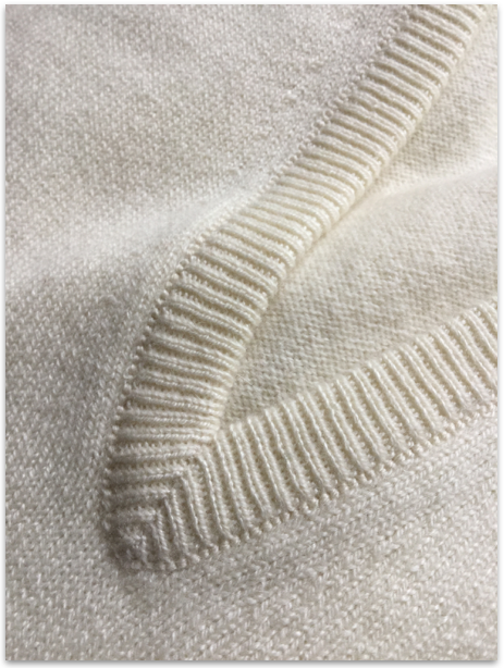 Lorne Cashmere Vee Neck - 2 Ply