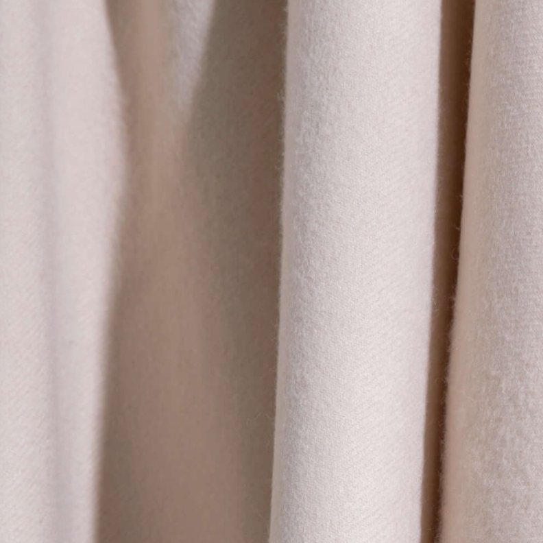 Innerleithen  Cashmere Throw 75"/55" EXL